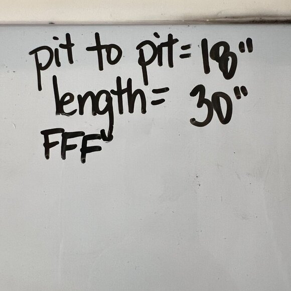 Buc-ee's Spring 2023 Texas 1982 Blue Short Sleeve T-Shirt Size medium NWT sticke - Picture 7 of 7